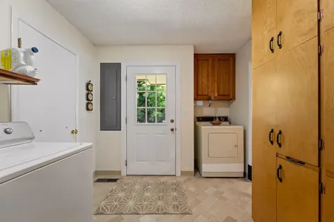 1430 SE Rogue Drive Grants Pass OR 97526