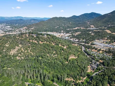 3039 Pearce Park Road Grants Pass OR 97526