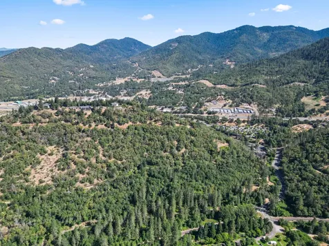 3039 Pearce Park Road Grants Pass OR 97526