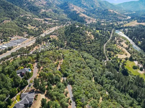 3039 Pearce Park Road Grants Pass OR 97526