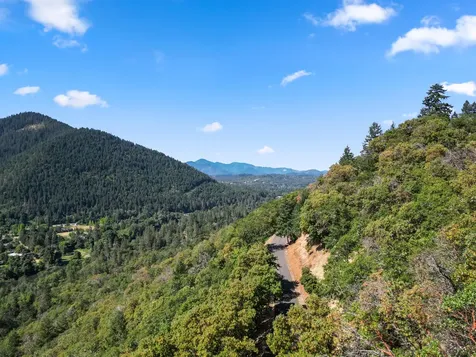 3039 Pearce Park Road Grants Pass OR 97526