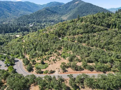3039 Pearce Park Road Grants Pass OR 97526