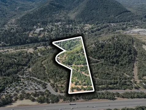 3039 Pearce Park Road Grants Pass OR 97526