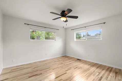 1332 NW Highland Avenue Grants Pass OR 97526