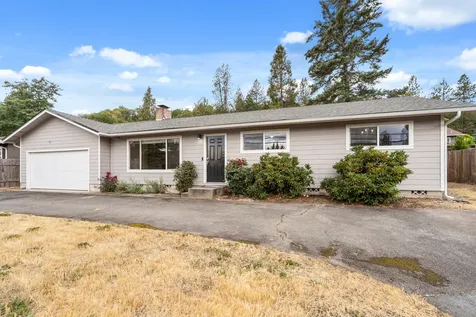 1332 NW Highland Avenue Grants Pass OR 97526