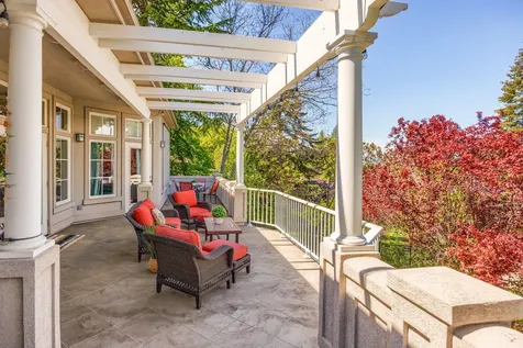 575 Auburn Street Ashland OR 97520