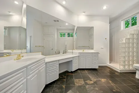 575 Auburn Street Ashland OR 97520