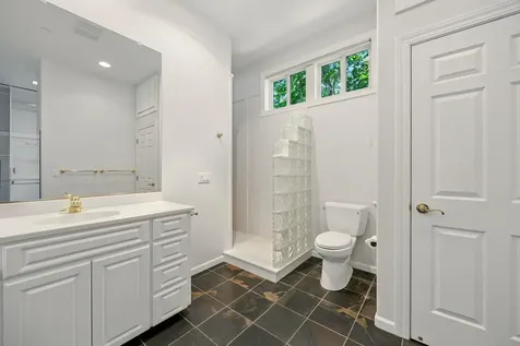 575 Auburn Street Ashland OR 97520