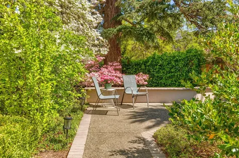 575 Auburn Street Ashland OR 97520