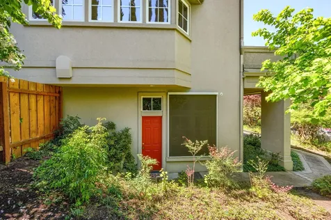 575 Auburn Street Ashland OR 97520