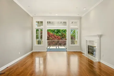 575 Auburn Street Ashland OR 97520