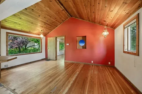 575 Auburn Street Ashland OR 97520
