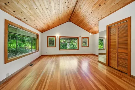 575 Auburn Street Ashland OR 97520