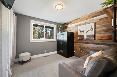 19096 Baker Road Bend OR 97702