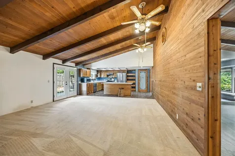 1236 La Loma Drive Medford OR 97504