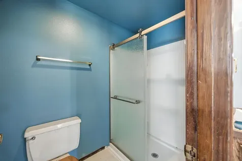 1236 La Loma Drive Medford OR 97504