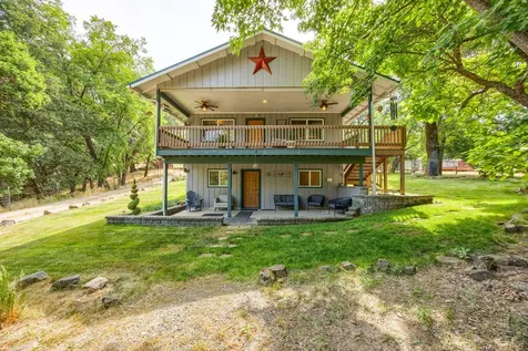 1472 Sardine Creek Road Gold Hill OR 97525