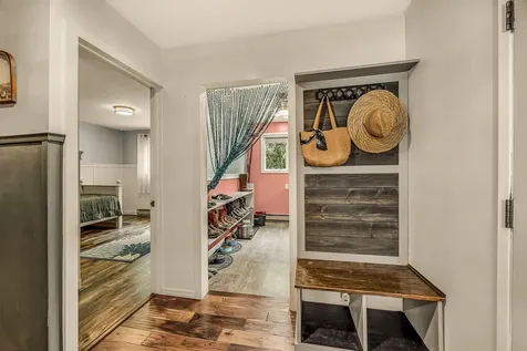 1472 Sardine Creek Road Gold Hill OR 97525