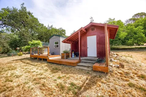 1472 Sardine Creek Road Gold Hill OR 97525