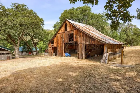 1472 Sardine Creek Road Gold Hill OR 97525