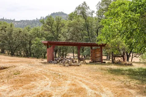 1472 Sardine Creek Road Gold Hill OR 97525