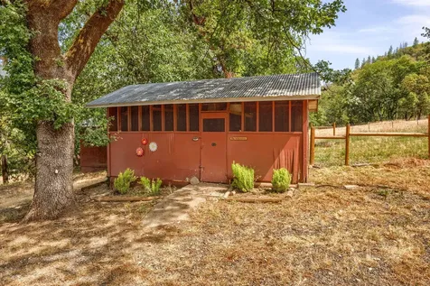 1472 Sardine Creek Road Gold Hill OR 97525