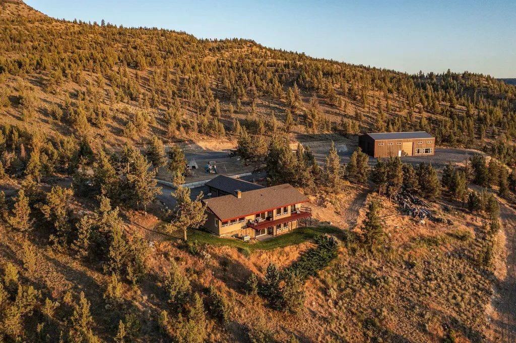 6150 S Crooked River Highway Prineville OR 97754