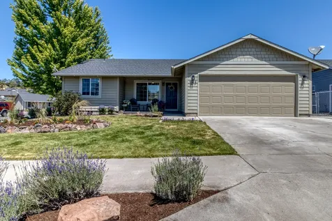 723 NE Black Bear Street Prineville OR 97754