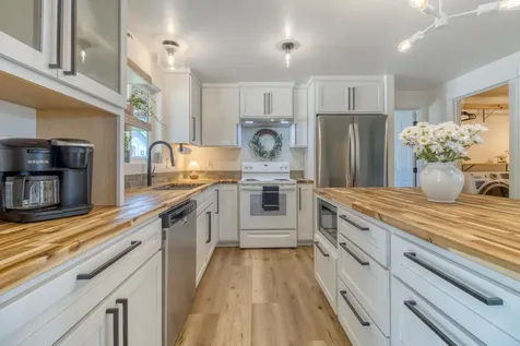 723 NE Black Bear Street Prineville OR 97754
