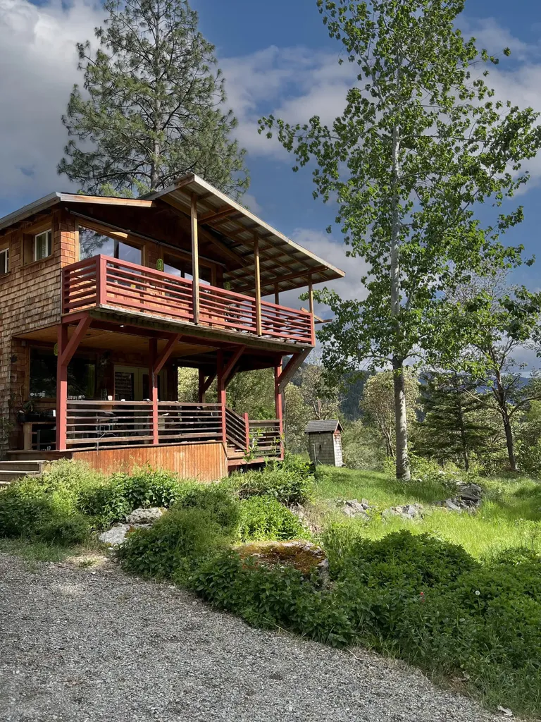 2231 Humbug Creek Road Applegate OR 97530