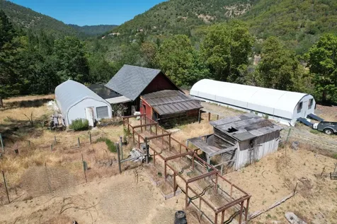 2231 Humbug Creek Road Applegate OR 97530