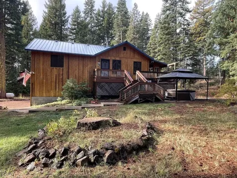 27062 Forest Park Lane Klamath Falls OR 97601