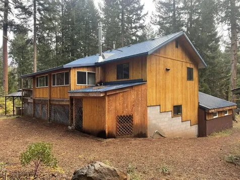 27062 Forest Park Lane Klamath Falls OR 97601