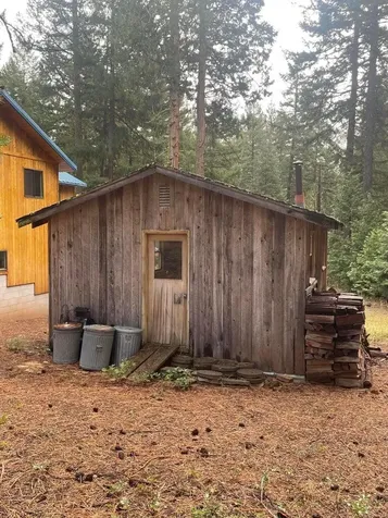 27062 Forest Park Lane Klamath Falls OR 97601