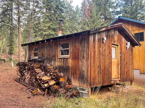 27062 Forest Park Lane Klamath Falls OR 97601