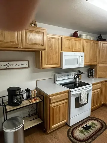 27062 Forest Park Lane Klamath Falls OR 97601