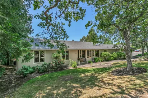 250 Yale Drive Medford OR 97504