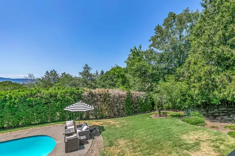 250 Yale Drive Medford OR 97504