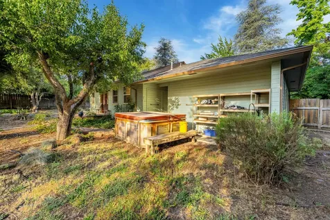 750 Park Street Ashland OR 97520