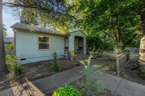 750 Park Street Ashland OR 97520