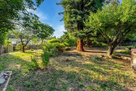 750 Park Street Ashland OR 97520