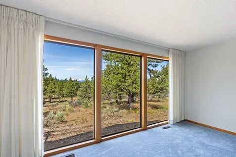 64415 Quail Drive Bend OR 97703