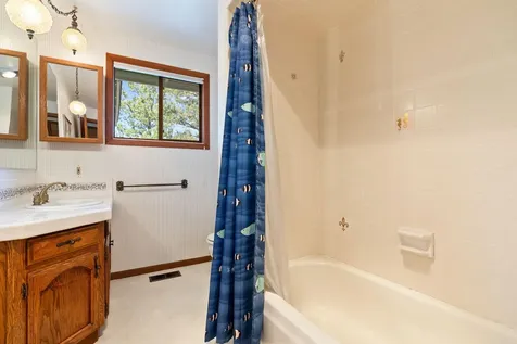 64415 Quail Drive Bend OR 97703