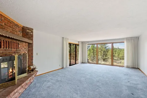 64415 Quail Drive Bend OR 97703