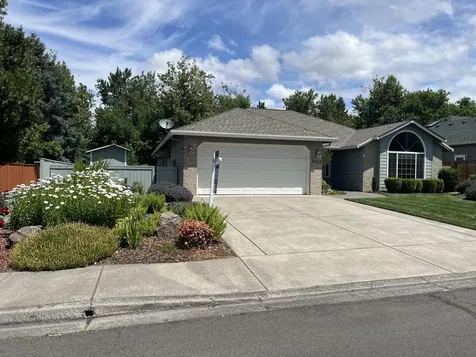 3543 Alderwood Drive Medford OR 97504