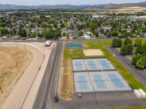 895 SE Lynn Boulevard Prineville OR 97754