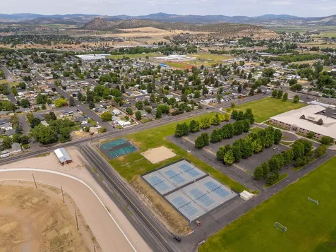 895 SE Lynn Boulevard Prineville OR 97754