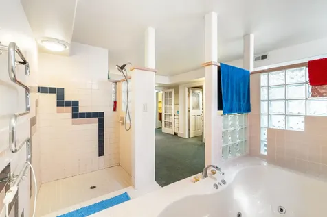 2120 W 23rd Avenue Eugene OR 97405
