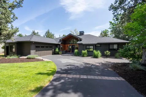 2296 Condor Drive Redmond OR 97756