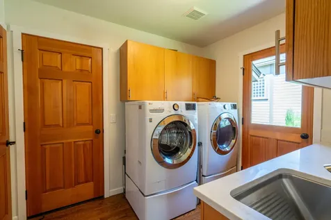2296 Condor Drive Redmond OR 97756